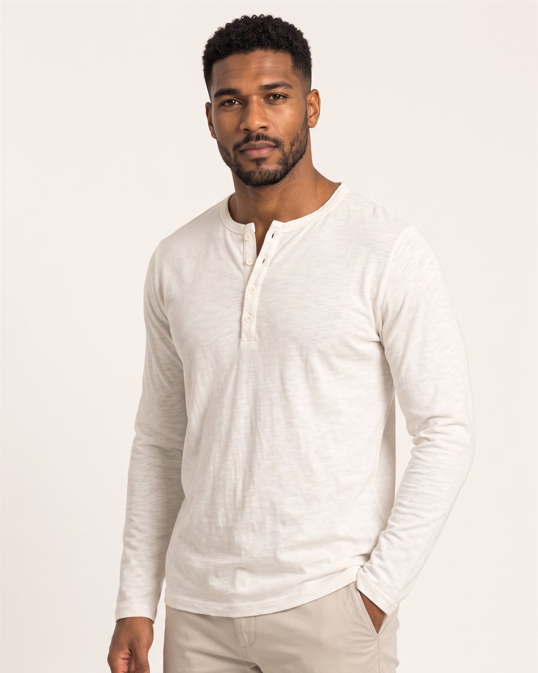 Nantes Henley Shirt in White — color view