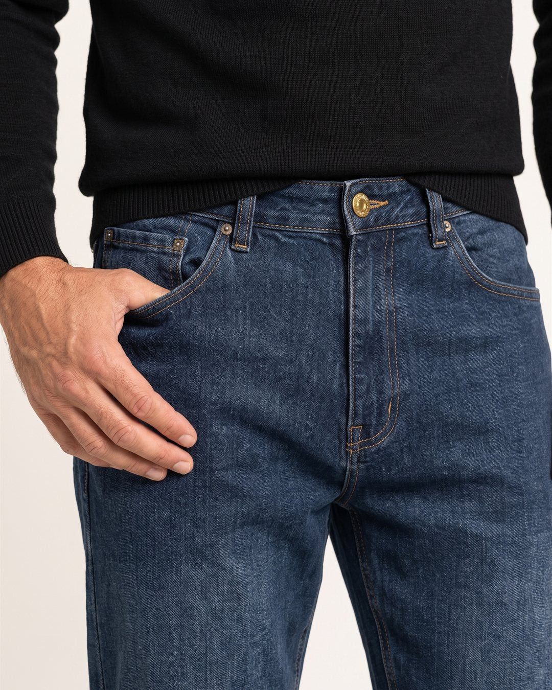 Copenhagen Straight Jeans — construction detail