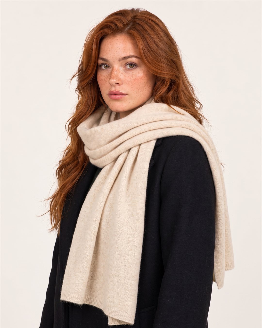 Cortina Cashmere Scarf in Beige — color view