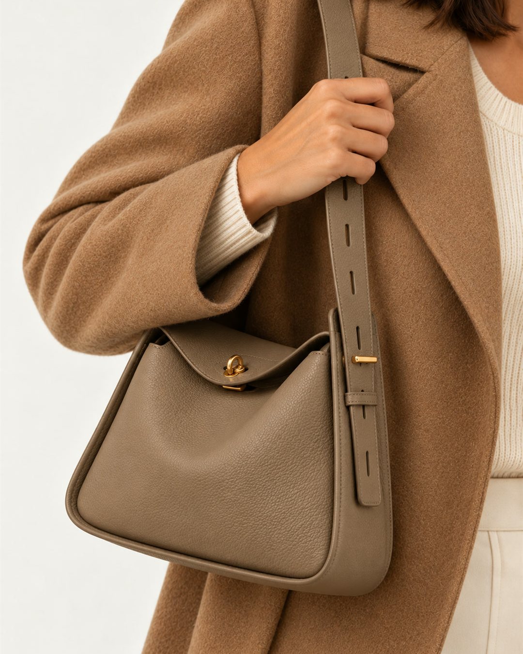 Lisbon Shoulder Bag — construction detail
