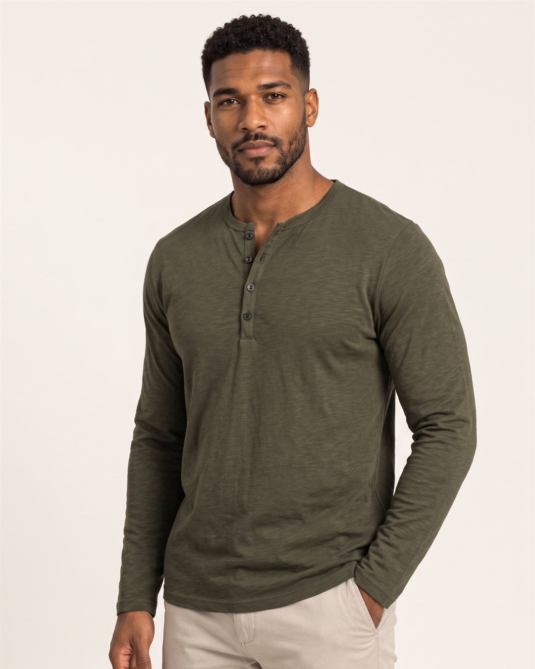 Nantes Henley Shirt in Olive — color view