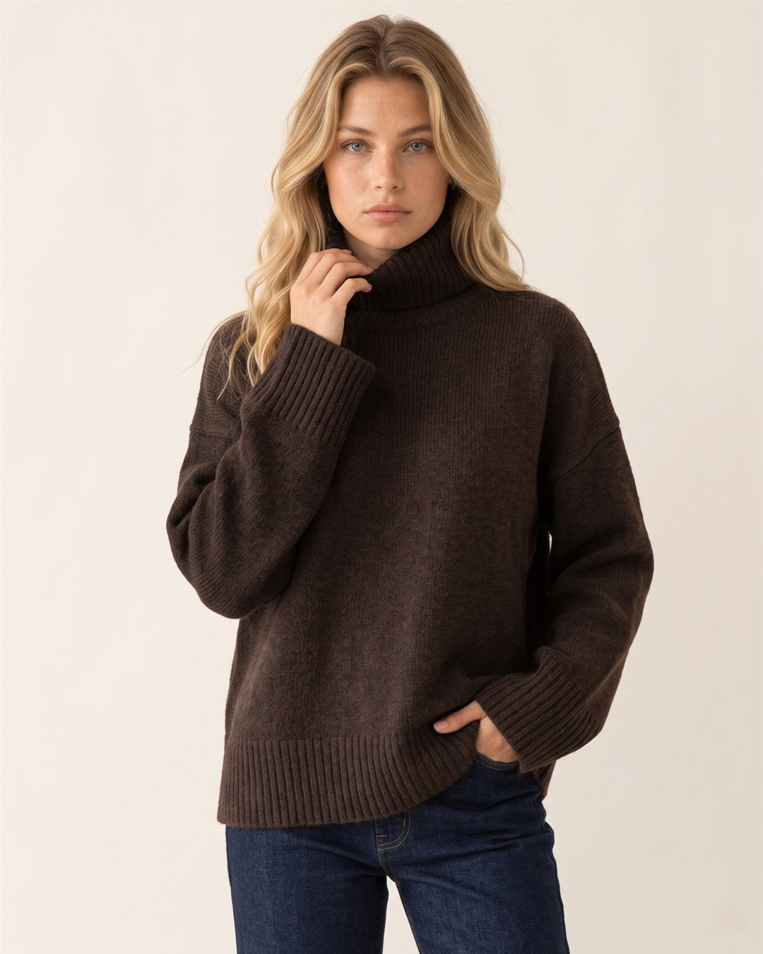 Riga Turtleneck Sweater in Chocolate — color view