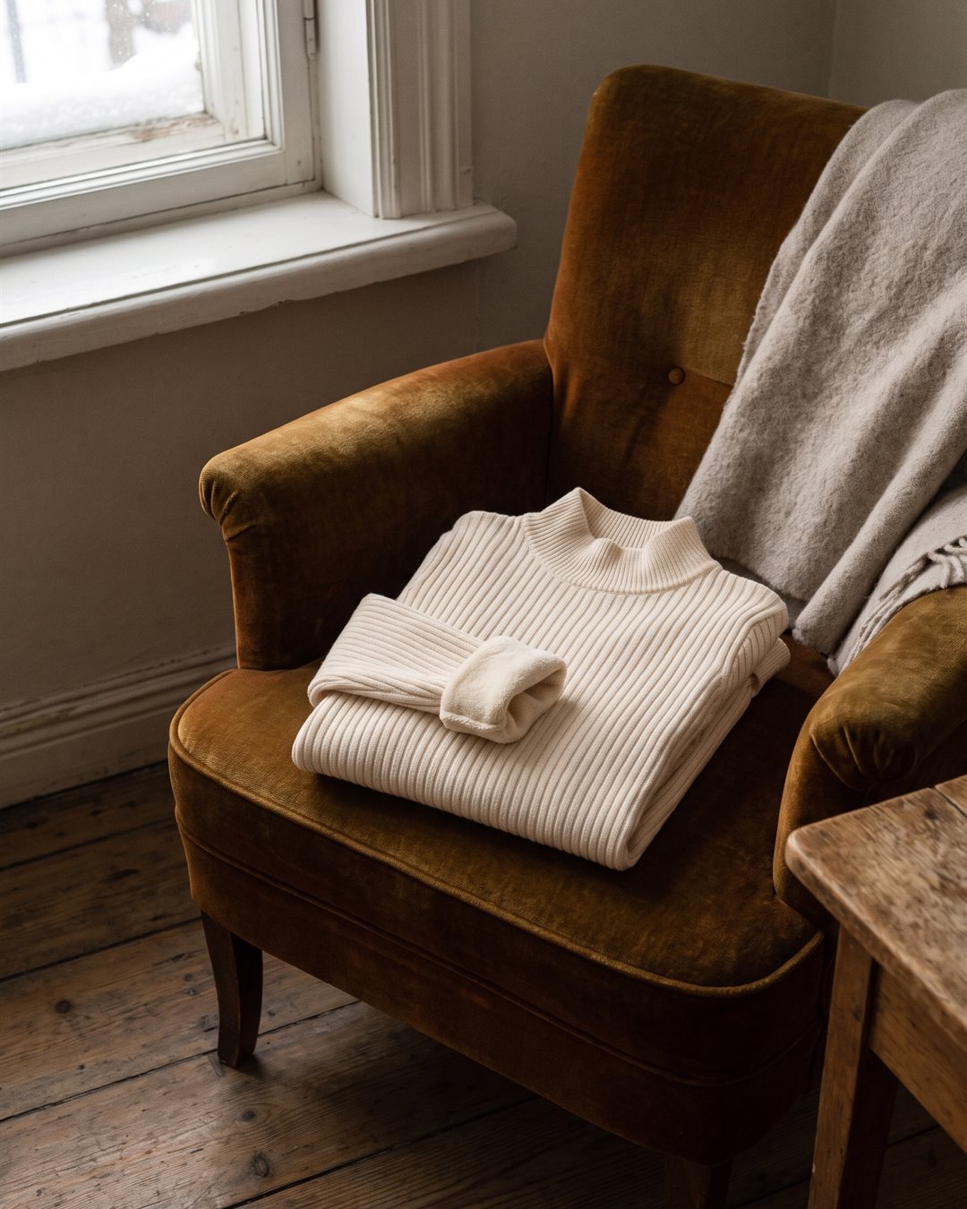 Tallinn Velvet-Lined Turtleneck — product view