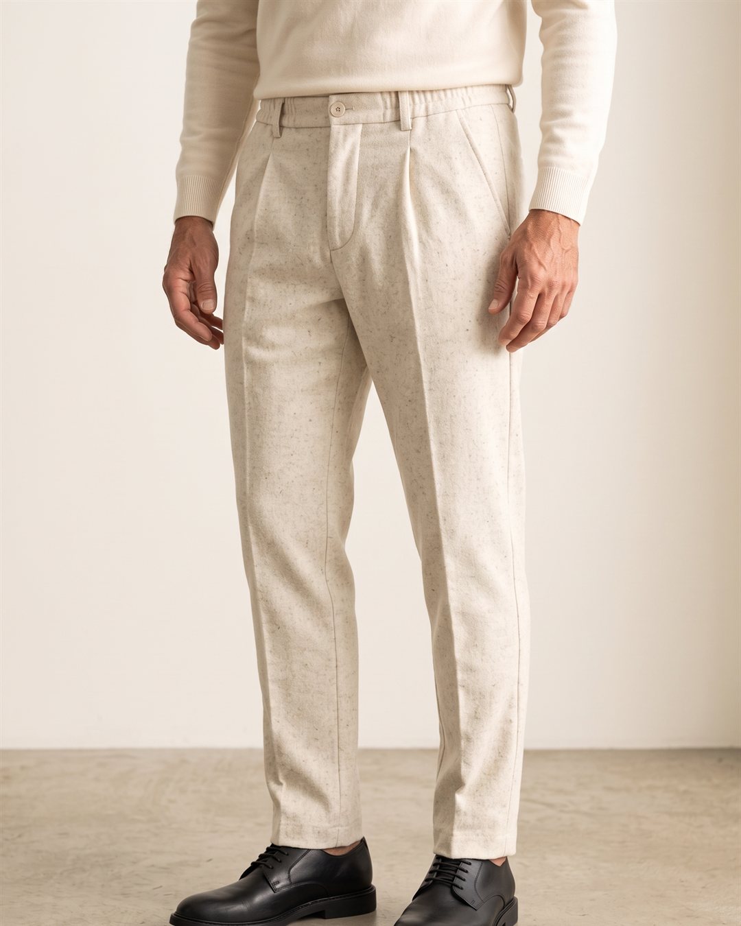 Turin Wool Trousers in Cream — color view